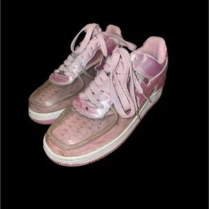 Pink Bapestas